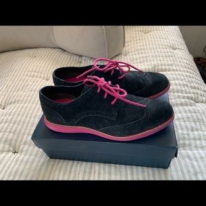 Cole Haan black and pink suede shoes size 8 women.